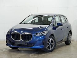 Blau Gebraucht 2024 BMW 218 Active Tourer Sport Line Van / Kleinbus | 26.790 € (Superpreis)