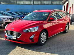 Rot Gebraucht 2019 Ford Focus Kombi | 10.995 € (Fairer Preis)