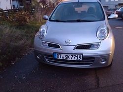 Grau Gebraucht 2009 Nissan Micra Acenta Limousine | 2.250 € (Guter Preis)