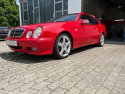 Rot Gebraucht 2001 Mercedes CLK200 Avantgarde Coupé | 8.500 €
