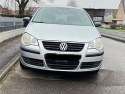 Silber Gebraucht 2009 VW Polo Limousine | 2.200 € (Guter Preis)