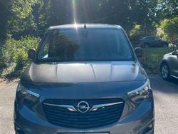 Grau Gebraucht 2023 Opel Combo Edition Van / Kleinbus | 17.850 € (Fairer Preis)
