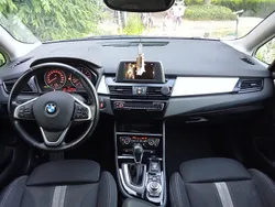 Weiß Gebraucht 2015 BMW 218 Sport Line Kombi | 9.300 € (Etwas zu teuer)