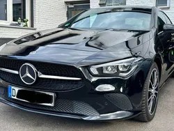 Nachtschwarz Gebraucht 2021 Mercedes CLA200 AMG Limousine | 28.990 € (Fairer Preis)