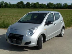 Silber Gebraucht 2012 Suzuki Alto Kleinwagen | 2.300 € (Superpreis)