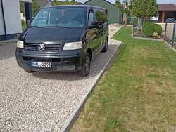 Schwarz Gebraucht 2009 VW T5 Van | 5.900 € (Etwas zu teuer)