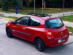Rot Gebraucht 2010 Renault Clio II Kleinwagen | 2.500 € (Fairer Preis)
