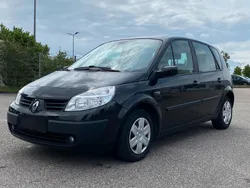 Schwarz Gebraucht 2005 Renault Scénic II Van / Kleinbus | 1.800 € (Fairer Preis)
