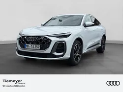 Gletscherweiß metallic Neu 2025 Audi Q5 Sportback Ambiente SUV | 76.960 €
