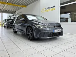 Grau Gebraucht 2022 VW Golf VIII Style Limousine | 27.990 € (Teuer)