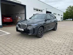 Grau Gebraucht 2024 BMW X5 Shadowline SUV | 91.690 € (Superpreis)