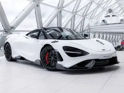 Weiß Gebraucht 2021 McLaren 765LT Coupé | 454.949 € (Superpreis)