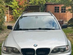 Silber Gebraucht 2002 BMW 325 Kombi | 2.200 € (Superpreis)
