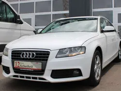 Ibisweiss Gebraucht 2011 Audi A4 Attraction Kombi | 6.950 € (Guter Preis)