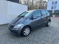 Grau Gebraucht 2010 Mercedes A160 Kleinwagen | 3.500 € (Superpreis)