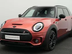 Rot Gebraucht 2024 Mini Cooper S Clubman Kombi | 31.660 € (Guter Preis)