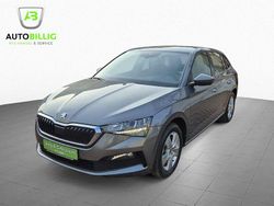 Grau Gebraucht 2024 Skoda Scala Kleinwagen | 17.940 € (Guter Preis)