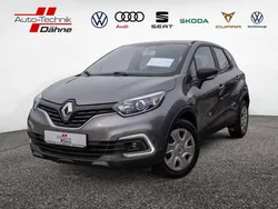 Elfenbein d16 + schwarz gne Gebraucht 2017 Renault Captur LIMITED SUV | 11.480 € (Fairer Preis)