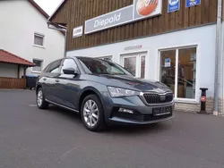 Quarzgrau Gebraucht 2021 Skoda Scala Ambition Kleinwagen | 17.990 € (Fairer Preis)