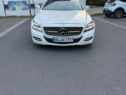 Weiß Gebraucht 2011 Mercedes CLS350 Limousine | 16.500 € (Teuer)