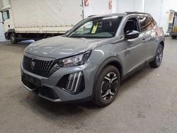 Grau Gebraucht 2024 Peugeot 2008 Allure SUV | 21.480 € (Guter Preis)