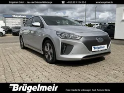 Platinum silver / met Gebraucht 2017 Hyundai Ioniq Premium Limousine | 9.890 € (Fairer Preis)