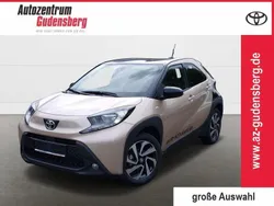 Beige Gebraucht 2024 Toyota Aygo Team Kleinwagen | 16.690 € (Fairer Preis)