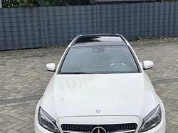 Weiß Gebraucht 2015 Mercedes C250 AMG Kombi | 14.300 €