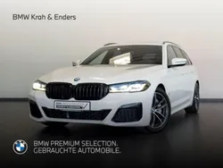 Weiss Gebraucht 2022 BMW 540 M Sport Kombi | 46.450 € (Fairer Preis)
