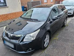 Schwarz Gebraucht 2010 Toyota Avensis Kombi | 4.700 €