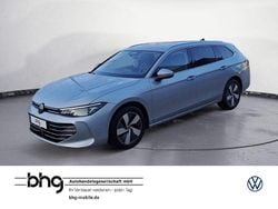 Oyster silver metallic Gebraucht 2025 VW Passat Business Kombi | 33.920 € (Superpreis)