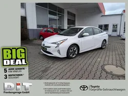 Schneeweiss Gebraucht 2016 Toyota Prius Comfort Kleinwagen | 12.990 € (Guter Preis)