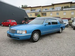 Blau Gebraucht 1999 Cadillac Deville Van | 2.499 €