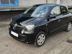 Schwarz Gebraucht 2016 Renault Twingo Luxe Kleinwagen | 6.499 € (Fairer Preis)