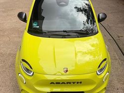 Grün Gebraucht 2023 Abarth 500e Scorpionissima Kleinwagen | 28.000 € (Fairer Preis)