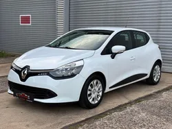 Weiß Gebraucht 2013 Renault Clio IV Expression Kleinwagen | 4.990 € (Fairer Preis)