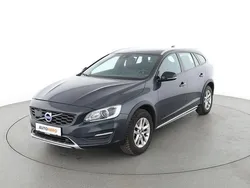 Grau Gebraucht 2016 Volvo V60 CC Summum Kombi | 20.090 € (Etwas zu teuer)