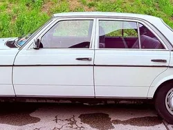 Weiß Gebraucht 1980 Mercedes 300 Coupé | 3.900 €