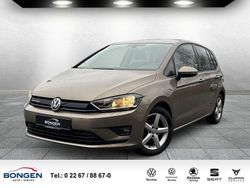 Gold Gebraucht 2017 VW Golf Sportsvan Comfortline Van / Kleinbus | 13.990 € (Etwas zu teuer)