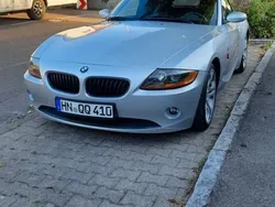 Silber Gebraucht 2004 BMW Z4 Performance Cabrio | 10.700 € (Fairer Preis)