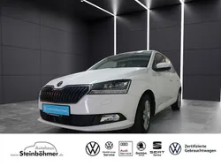 Candyweiß (weiß) Gebraucht 2020 Skoda Fabia Style Limousine | 14.445 € (Fairer Preis)