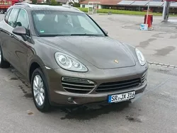 Beige Gebraucht 2012 Porsche Cayenne SUV | 22.000 € (Superpreis)
