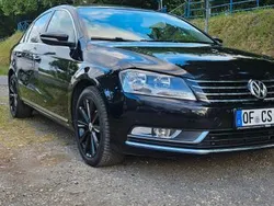 Schwarz Gebraucht 2013 VW Passat Highline Limousine | 9.999 € (Fairer Preis)