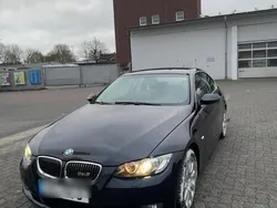Blau Gebraucht 2007 BMW 330 Sport Line Coupé | 8.990 € (Superpreis)