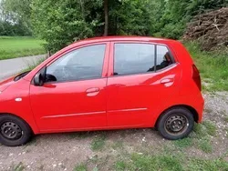 Rot Gebraucht 2012 Hyundai i10 Classic Kleinwagen | 3.800 € (Fairer Preis)