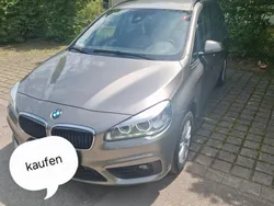 Braun Gebraucht 2016 BMW 218 Gran Tourer Van / Kleinbus | 18.000 € (Fairer Preis)