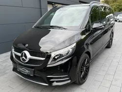 Schwarz Gebraucht 2021 Mercedes V250 AMG line Van / Kleinbus | 39.999 € (Guter Preis)