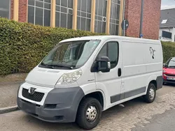 Weiß Gebraucht 2009 Peugeot Boxer Van | 2.699 €