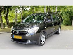 Schwarz Gebraucht 2014 Dacia Lodgy Van / Kleinbus | 5.490 € (Teuer)