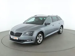 Grau Gebraucht 2019 Skoda Superb Style Kombi | 21.720 € (Fairer Preis)